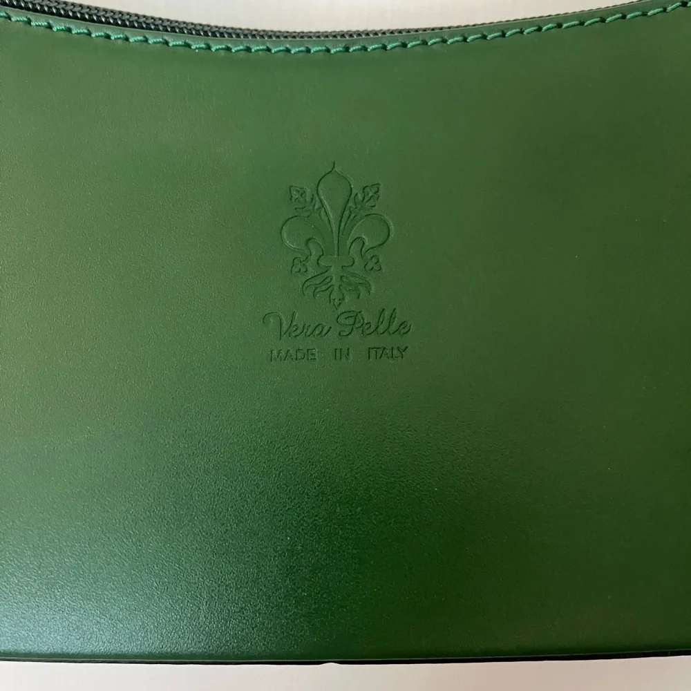 EUC | Vera Pelle Italian Green Leather Y2K Bag!! - Picture 2 of 9